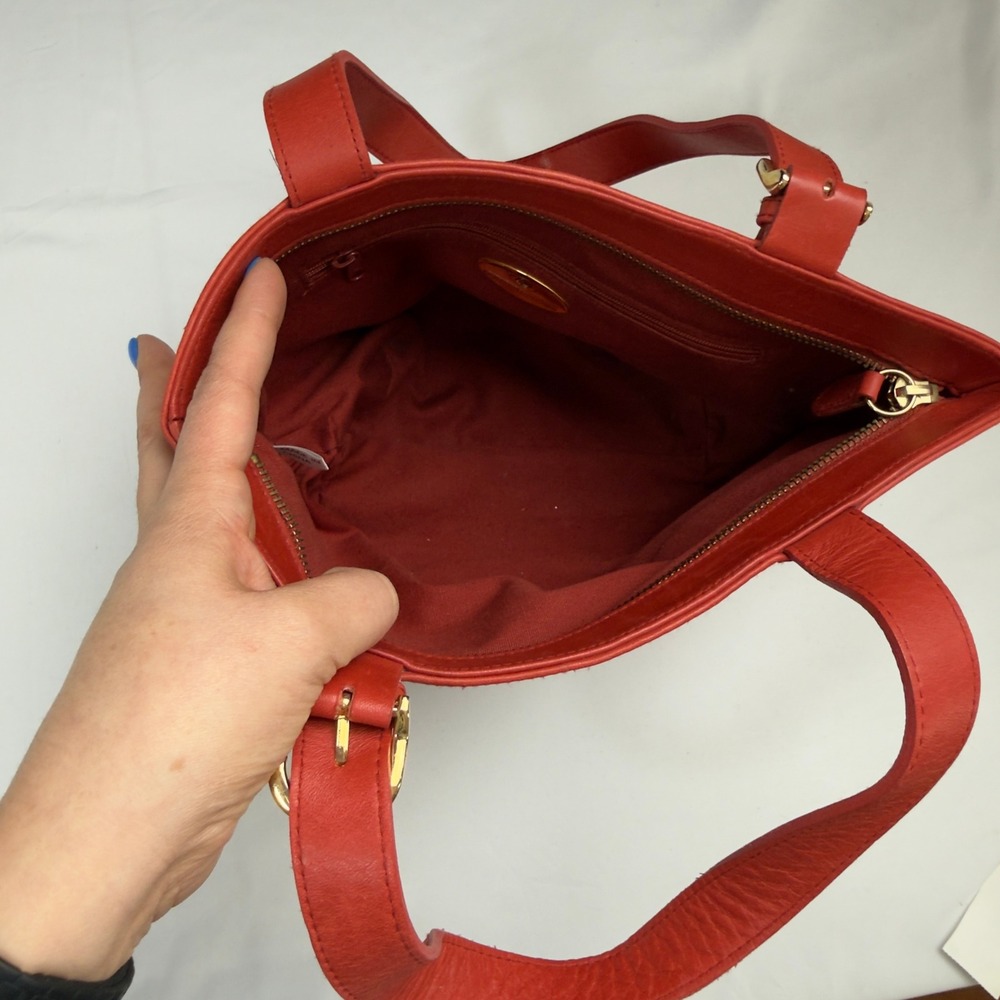 Classic Red Leather Tote Shoulder Bag - Picture 6 of 8